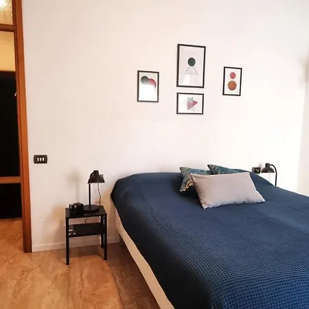 Tree Industrial Maison d'hôtes *