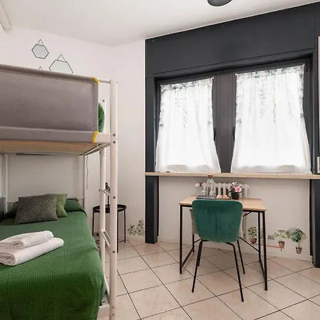 Tree Industrial Гостевой дом