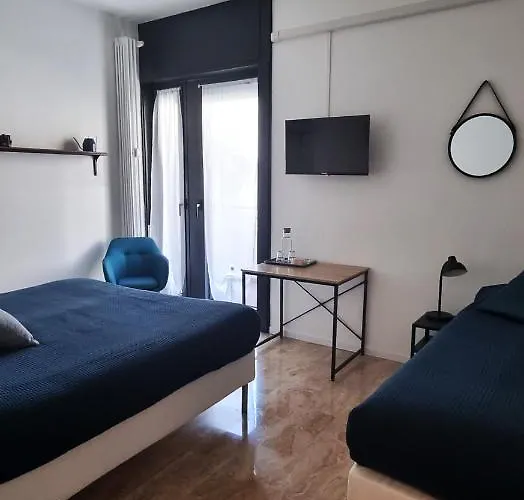 Tree Industrial Guest house Bergamo