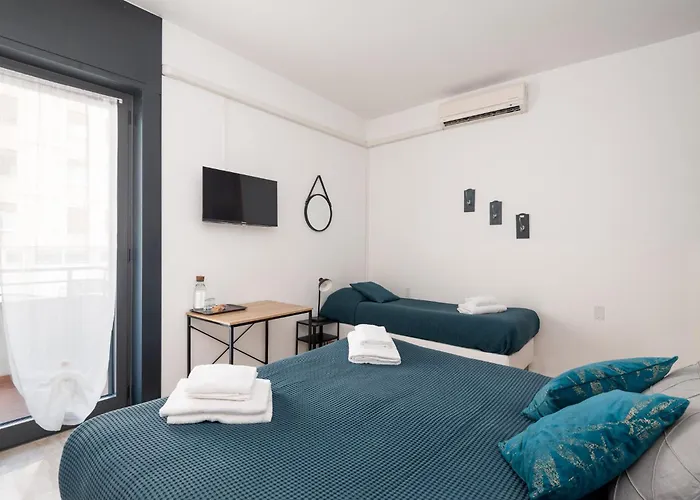 Tree Industrial Guest house *