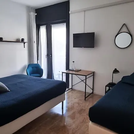 Tree Industrial Guest house Bergamo